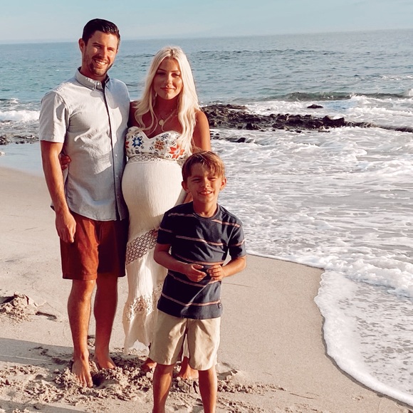 Meet your Posher, Channing - Picture 4 of 7